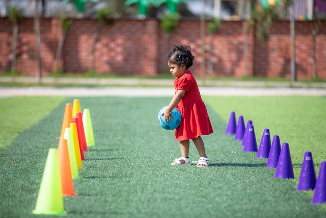 黄友政则以 黄友政则以